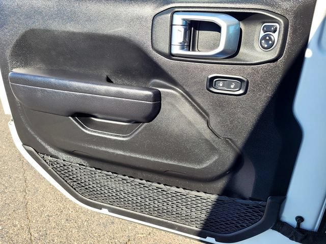 Used 2024 Jeep Wrangler Unlimited Rubicon 4xe AWD/4WD image 14