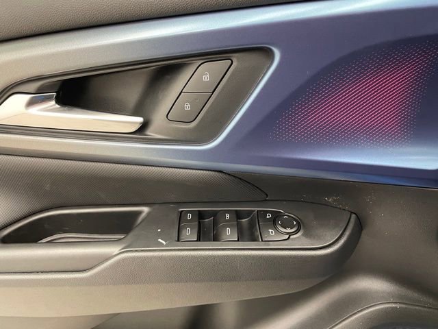 New 2026 Chevrolet Equinox EV LT image 10