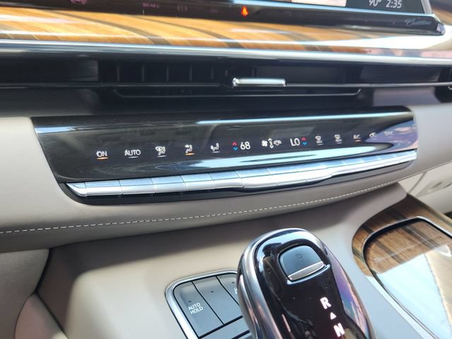 Used 2021 Cadillac Escalade Sport Platinum AWD/4WD image 16