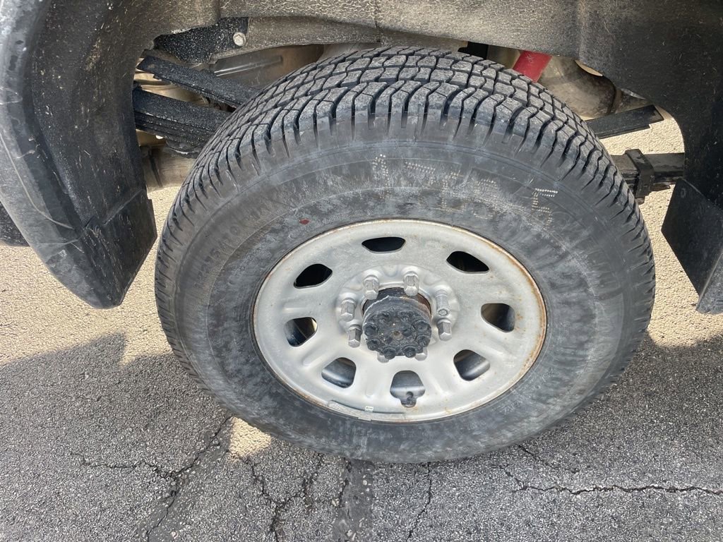 Used 2021 GMC Sierra 3500 Denali w/ Denali Black Diamond Edition image 12