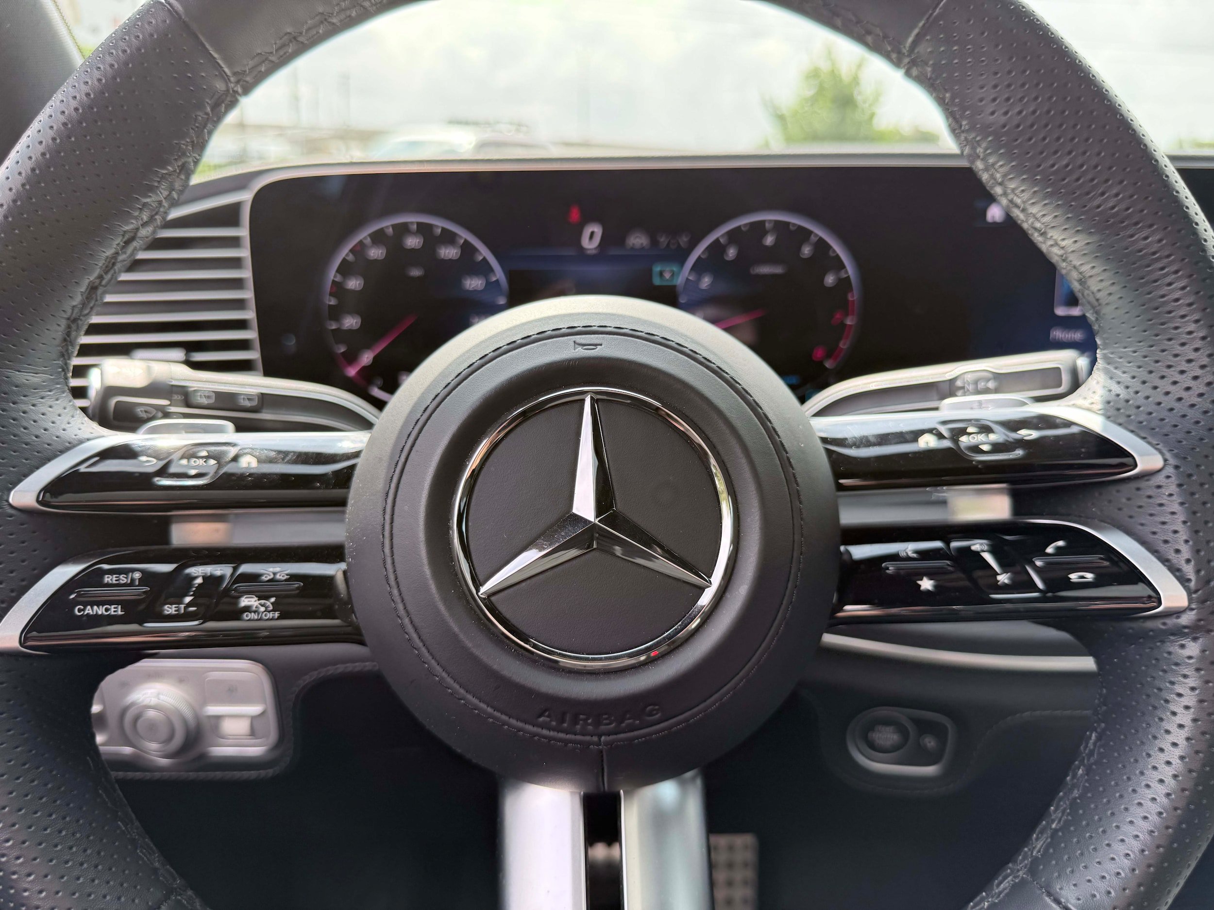 Used 2025 Mercedes-Benz GLS 450 4MATIC image 20