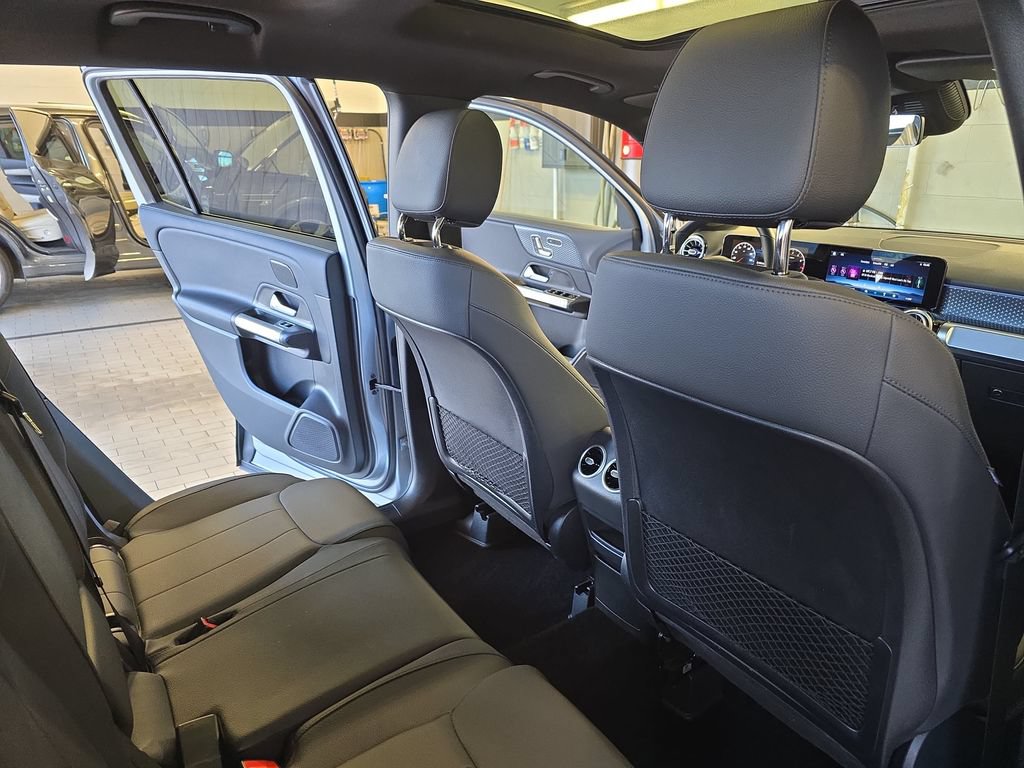 Certified 2026 Mercedes-Benz GLB 250 image 12