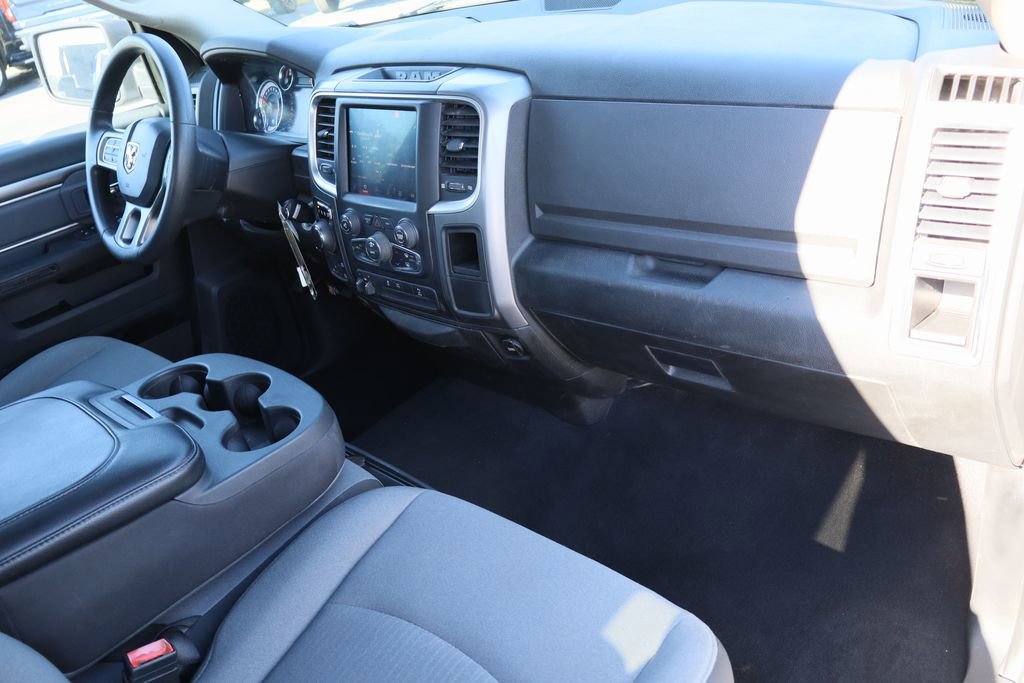 Used 2022 RAM 1500 Classic SLT w/ Electronics Group image 26