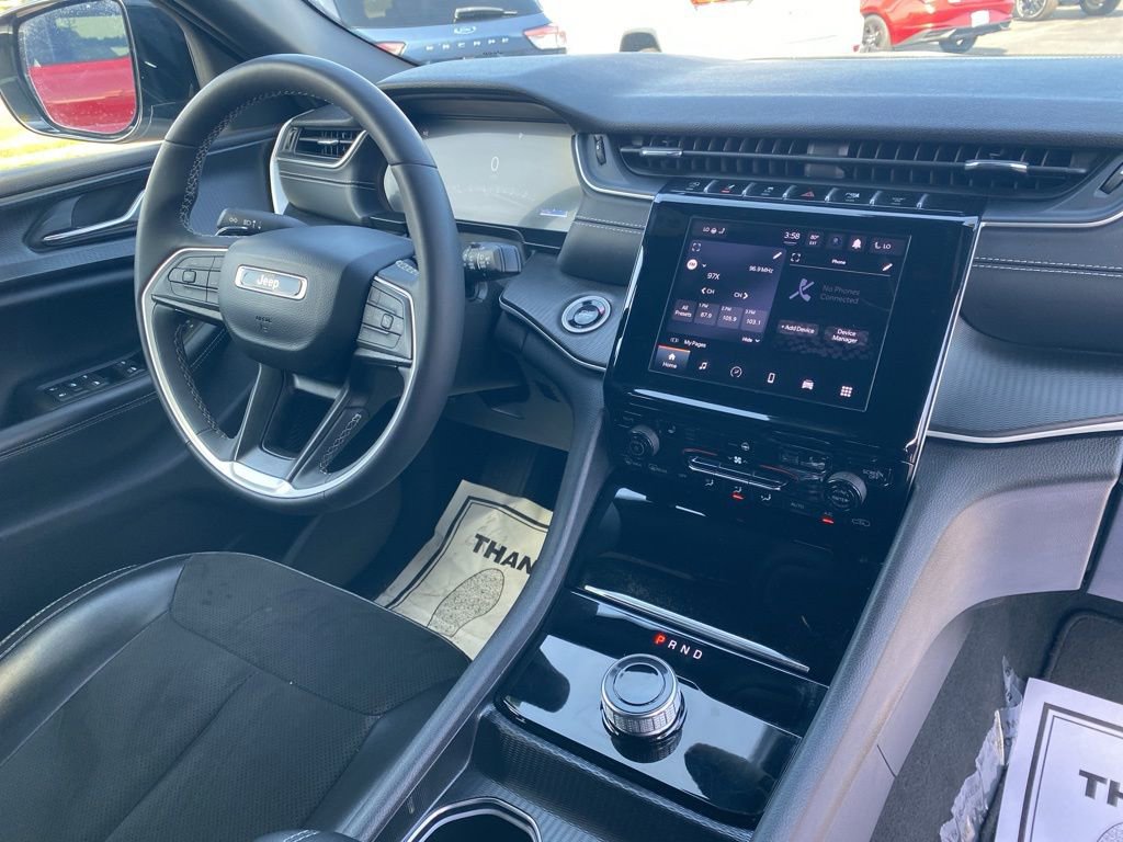 Used 2024 Jeep Grand Cherokee L Laredo image 27