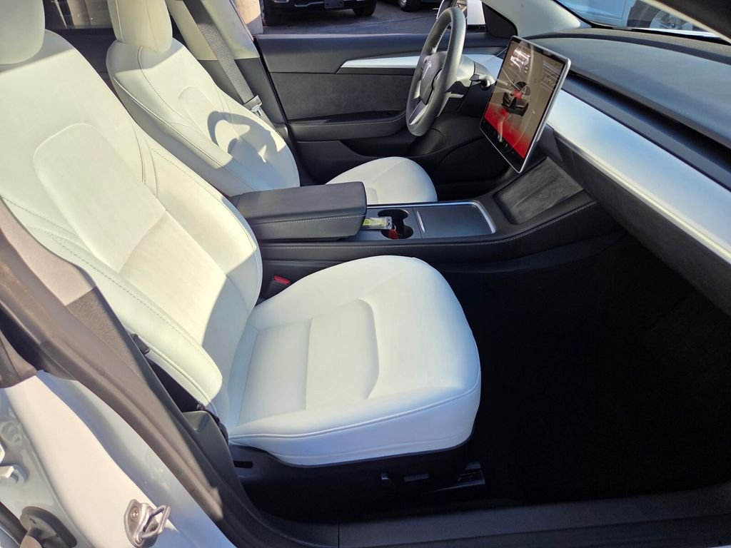 Used 2023 Tesla Model 3 Standard Range RWD image 19