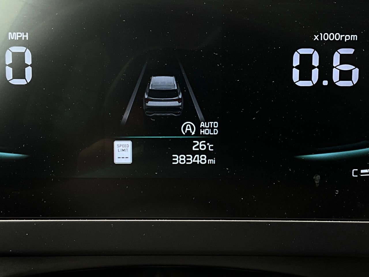 Used 2025 Kia Sportage LX image 36