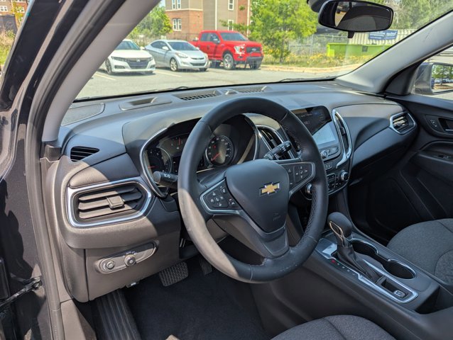 Used 2023 Chevrolet Equinox LT image 12