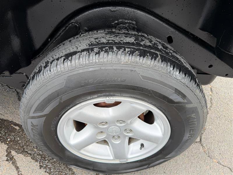 Used 2004 Jeep Wrangler X w/ Wheel Plus Group image 16