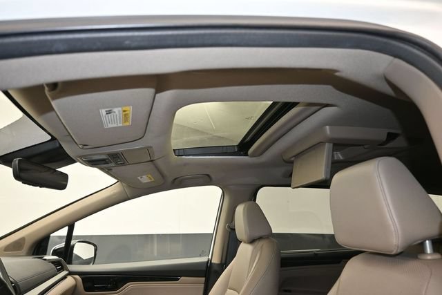 Used 2019 Honda Odyssey Elite image 19