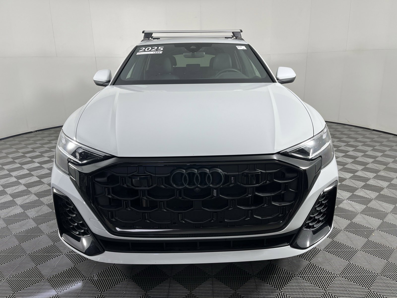 Certified 2025 Audi Q8 Premium Plus w/ Premium Plus Package image 2