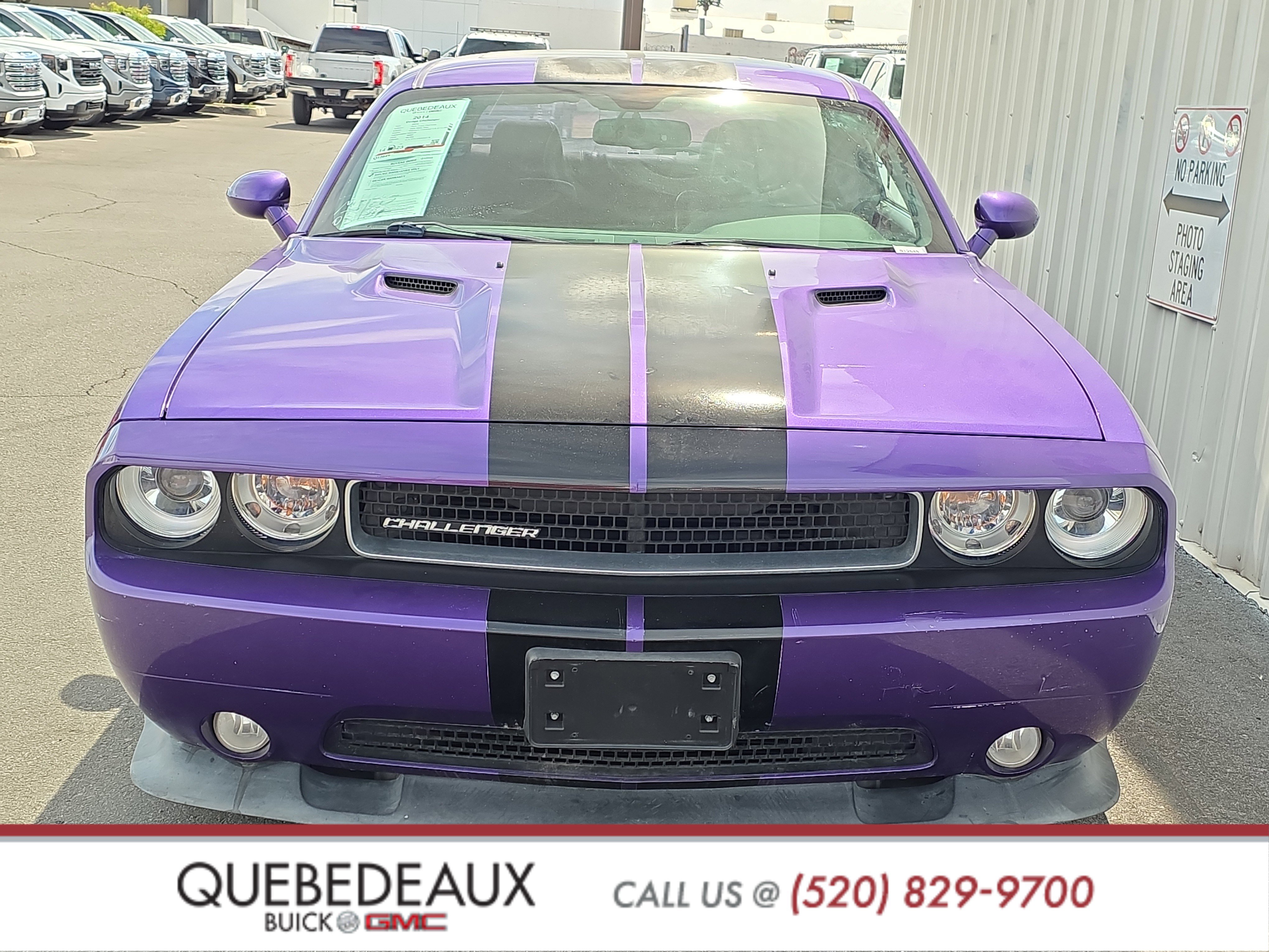 Used 2014 Dodge Challenger SRT8 RWD image 2