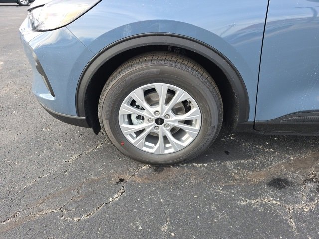 New 2026 Ford Escape Active w/ Cold Weather Package image 9