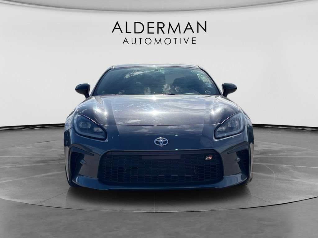 Used 2023 Toyota GR86 RWD image 8