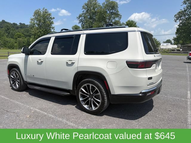 Used 2022 Jeep Wagoneer Series II w/ Premium Group I AWD/4WD image 3