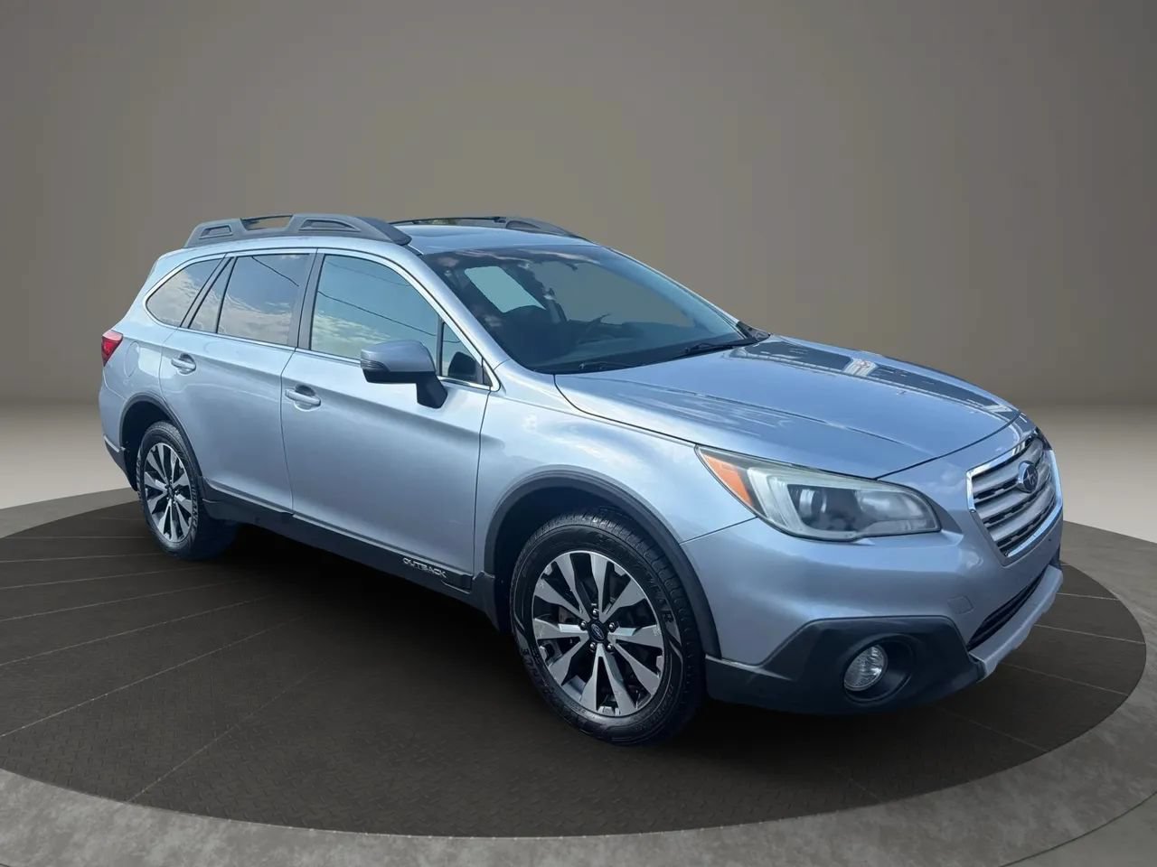 Used 2015 Subaru Outback 2.5i Limited AWD/4WD image 7