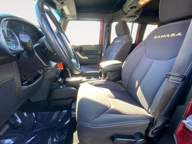 Used 2013 Jeep Wrangler Unlimited Sahara w/ Trailer Tow Group image 9