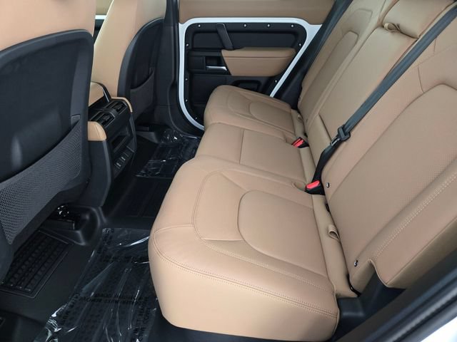 New 2026 Land Rover Defender 110 X-Dynamic SE AWD/4WD image 5