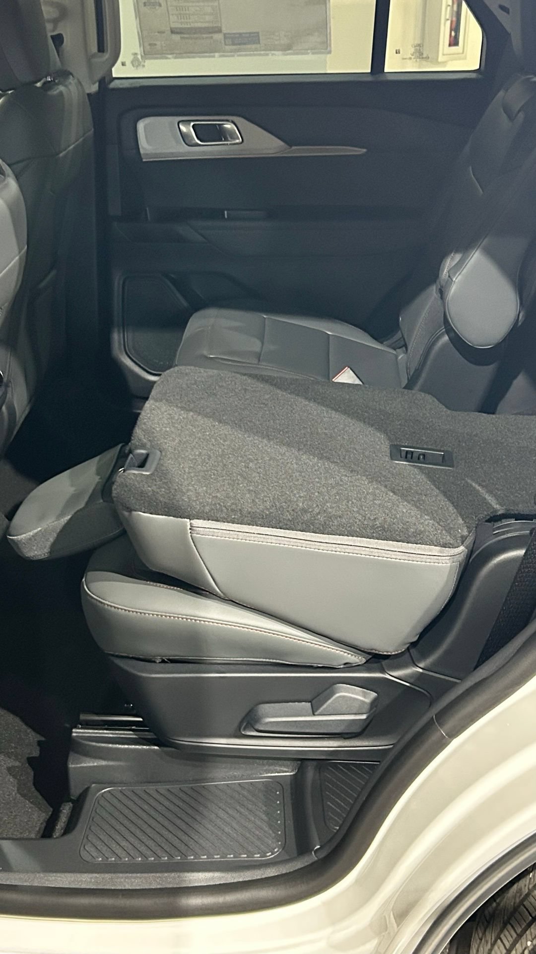 New 2026 Ford Explorer Active w/ Active Comfort Package AWD/4WD image 55