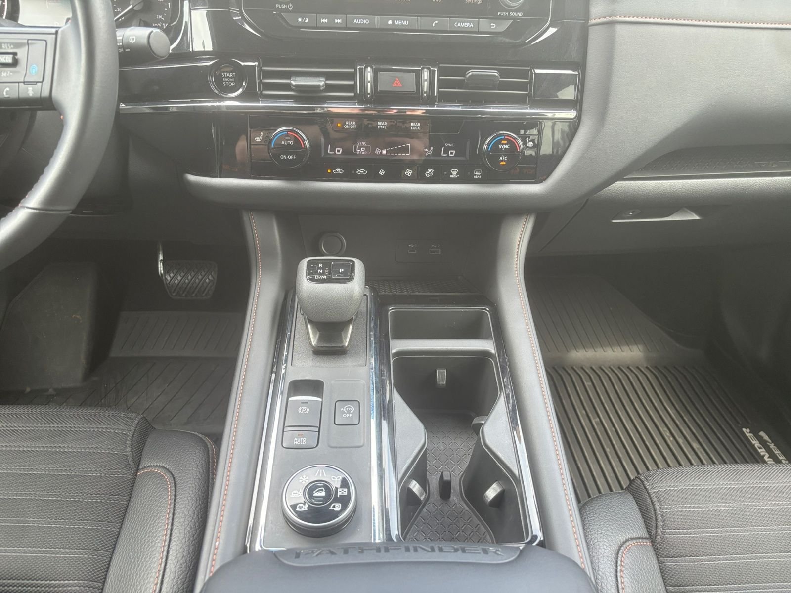 Used 2025 Nissan Pathfinder Rock Creek AWD/4WD image 11