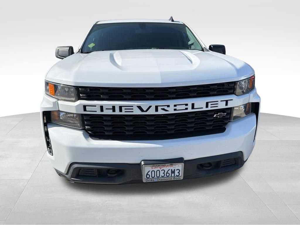 Used 2022 Chevrolet Silverado 1500 Custom w/ LPO, Blackout Package AWD/4WD image 8