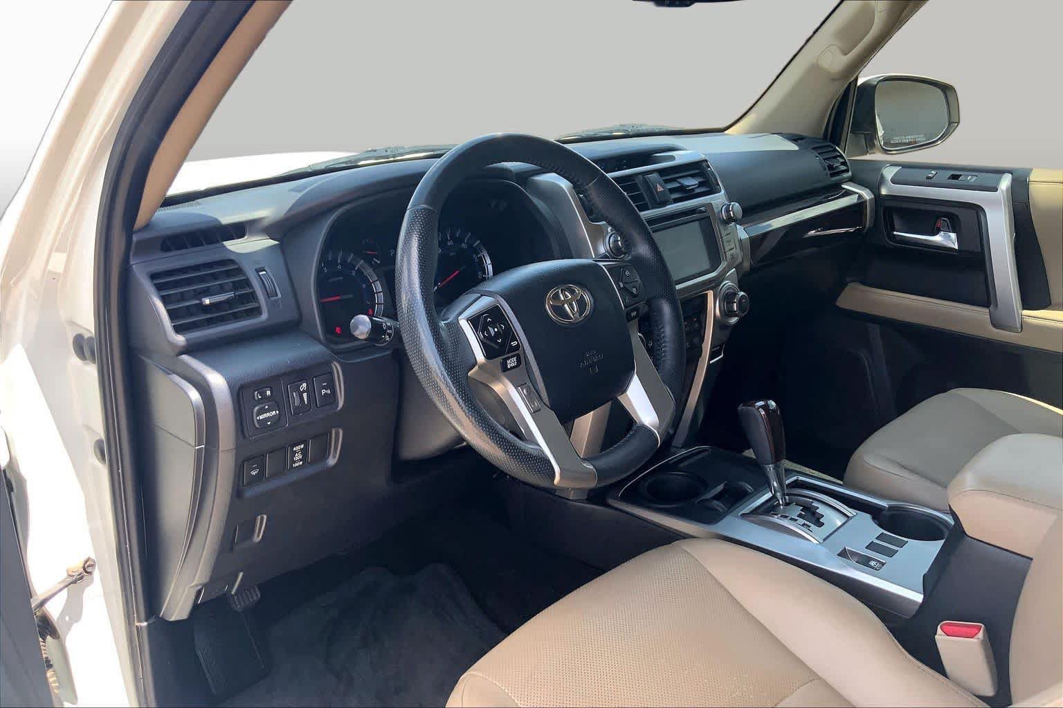 Used 2018 Toyota 4Runner Limited RWD image 17