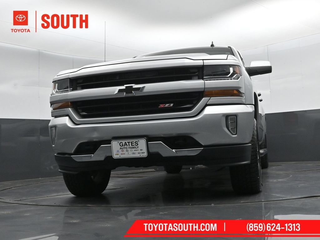 Used 2017 Chevrolet Silverado 1500 LT w/ All Star Edition AWD/4WD image 38