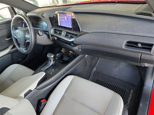 Used 2023 Lexus UX 250h F Sport image 22