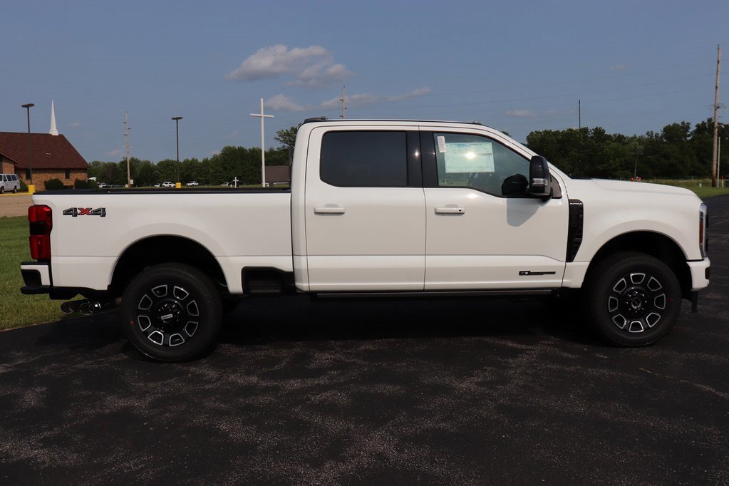 New 2025 Ford F250 Platinum image 18