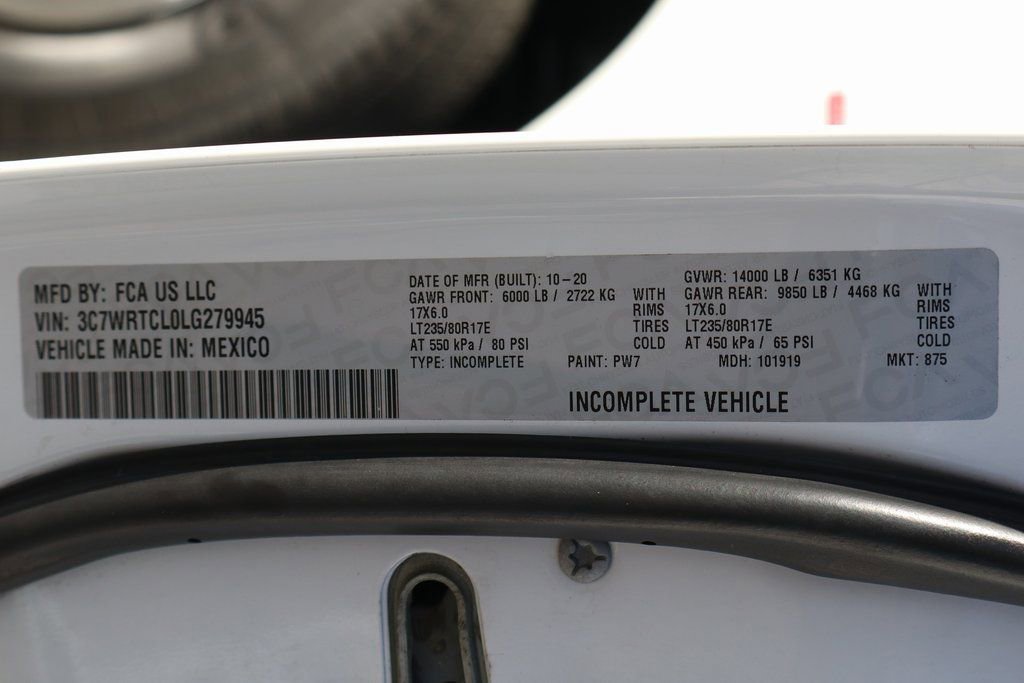 Used 2020 RAM 3500 Tradesman w/ Chrome Appearance Group AWD/4WD image 54