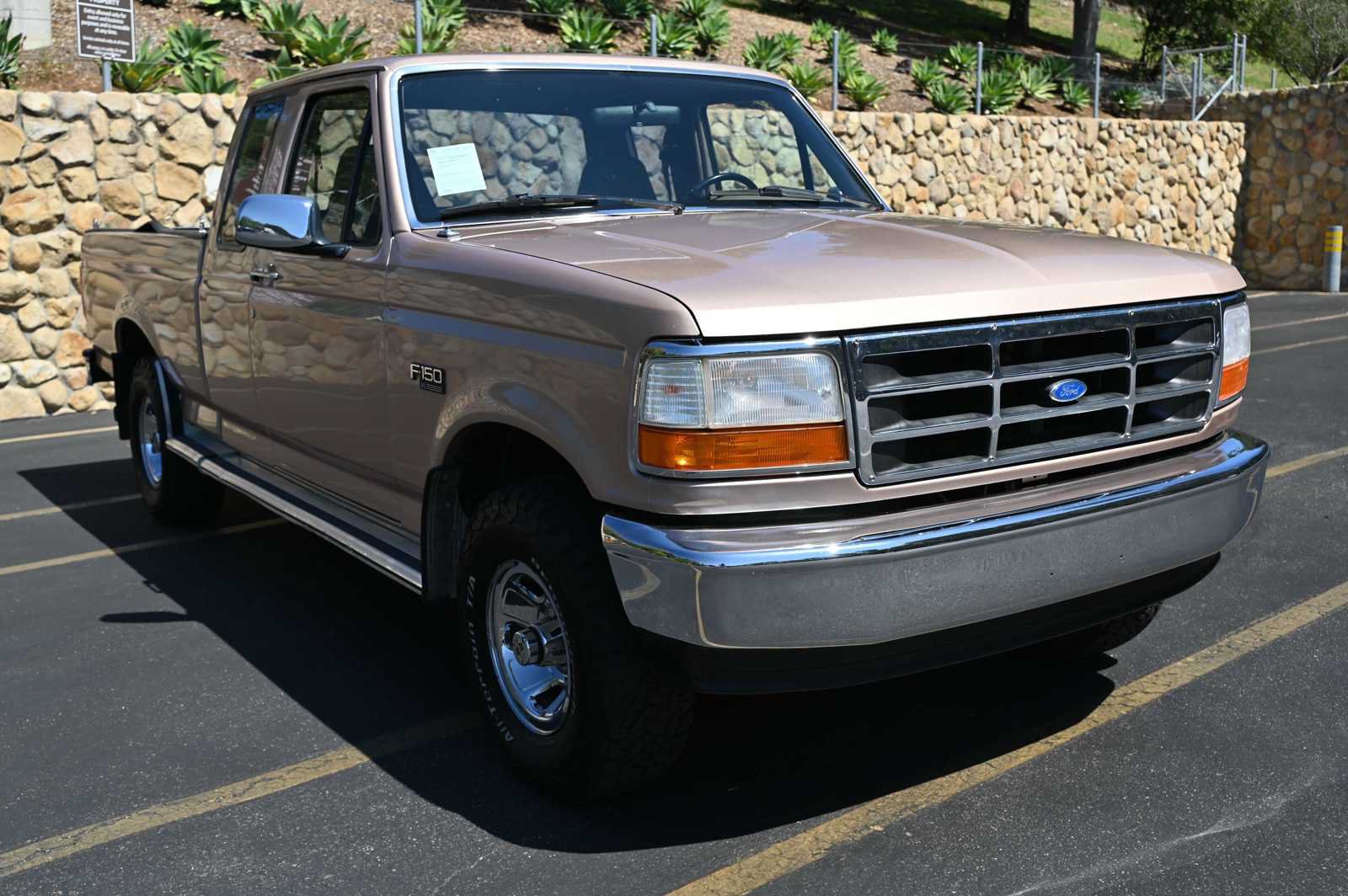 Used 1996 Ford F150 XL AWD/4WD image 2