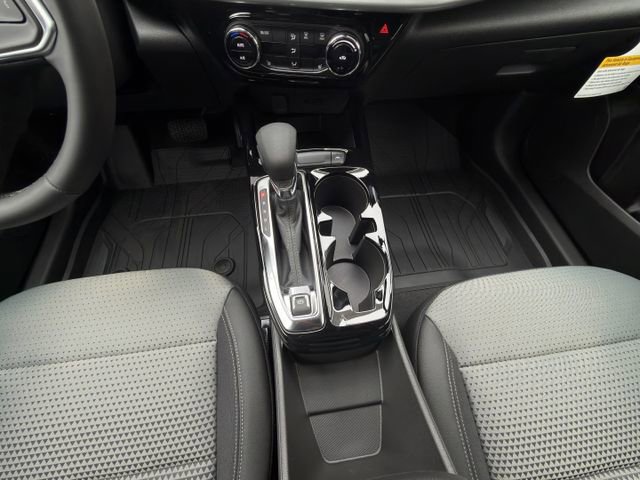New 2026 Chevrolet Trax LT w/ Driver Confidence Package FWD image 16