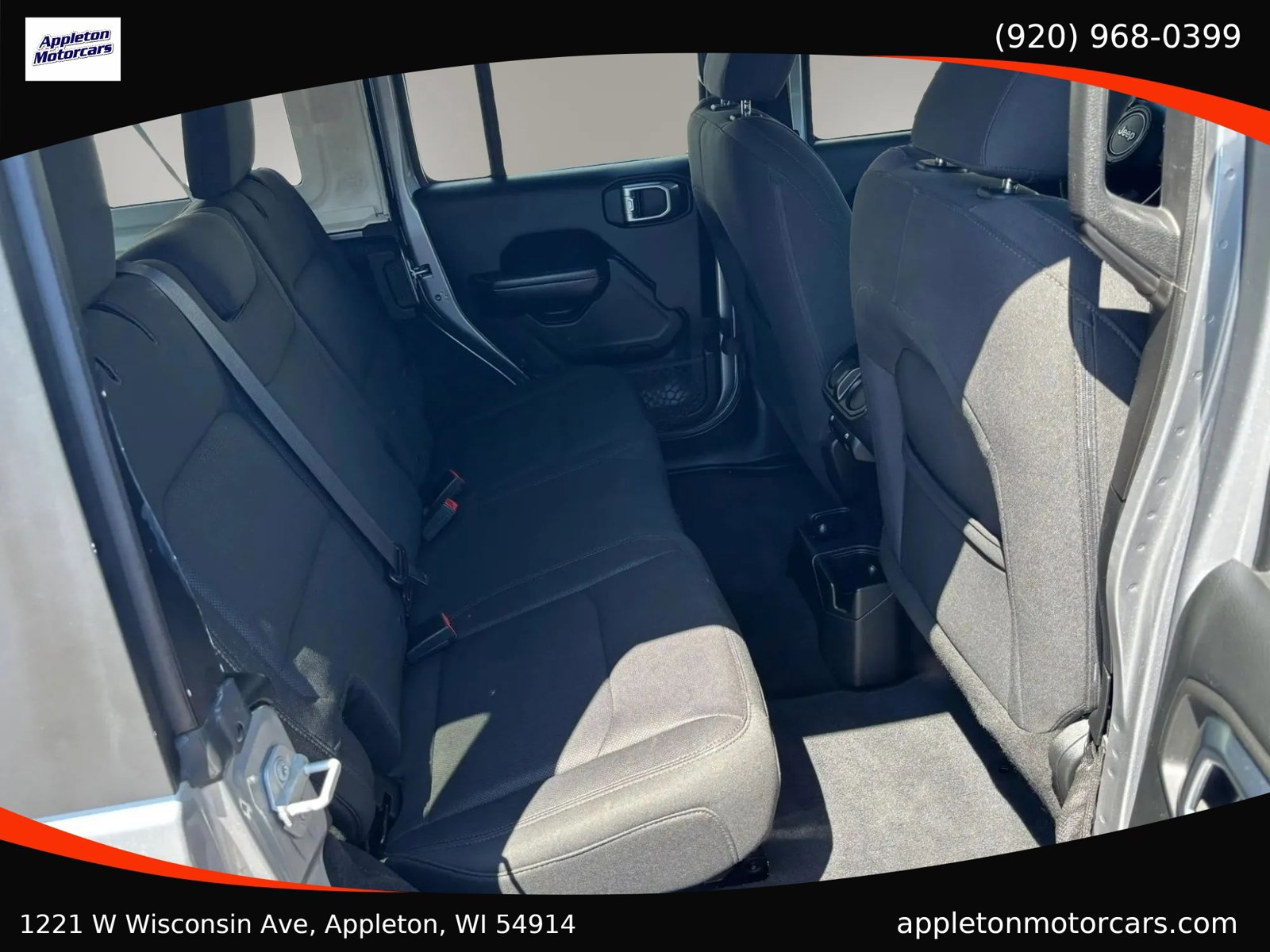 Used 2018 Jeep Wrangler Unlimited Sport S AWD/4WD image 29