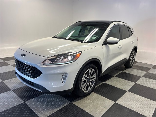 Used 2022 Ford Escape SEL w/ Technology Package image 3