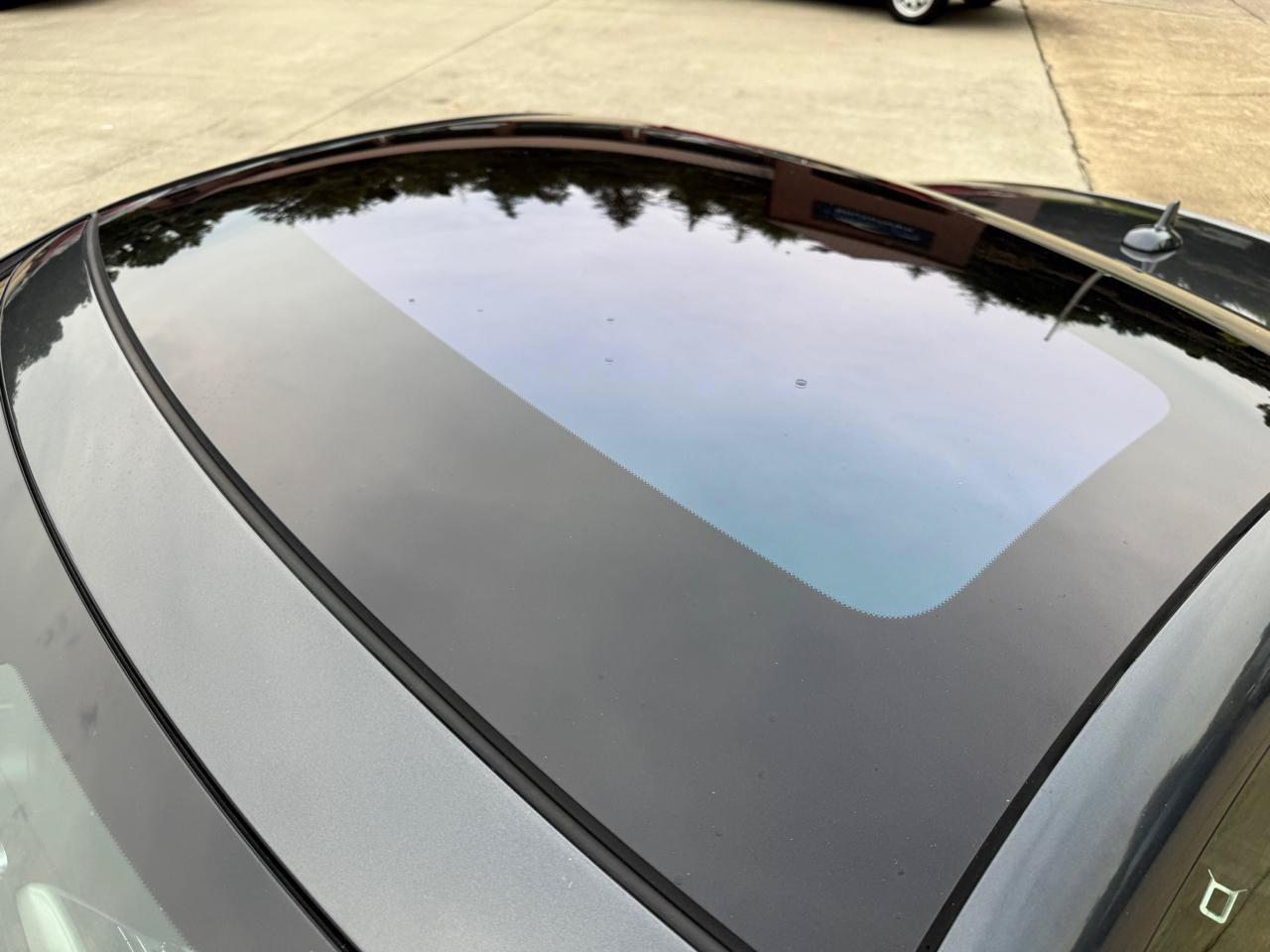 Used 2013 Mercedes-Benz SLK 350 image 10