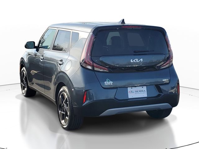 Certified 2023 Kia Soul EX FWD image 3