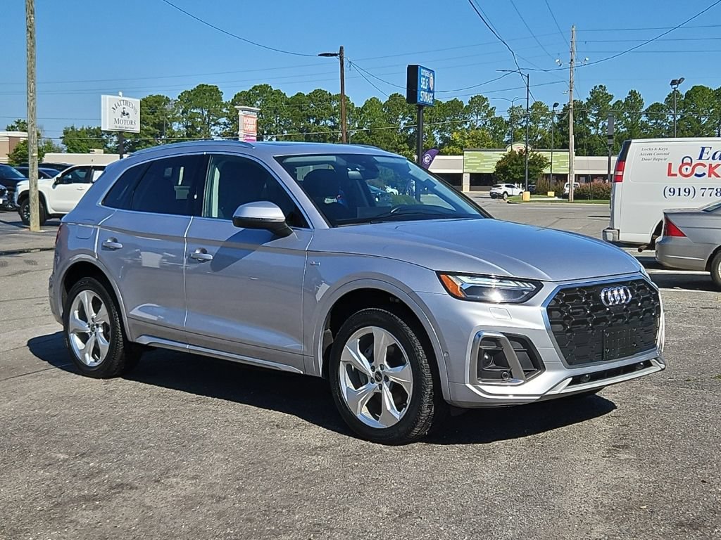 Used 2023 Audi Q5 2.0T Prestige w/ Prestige Package