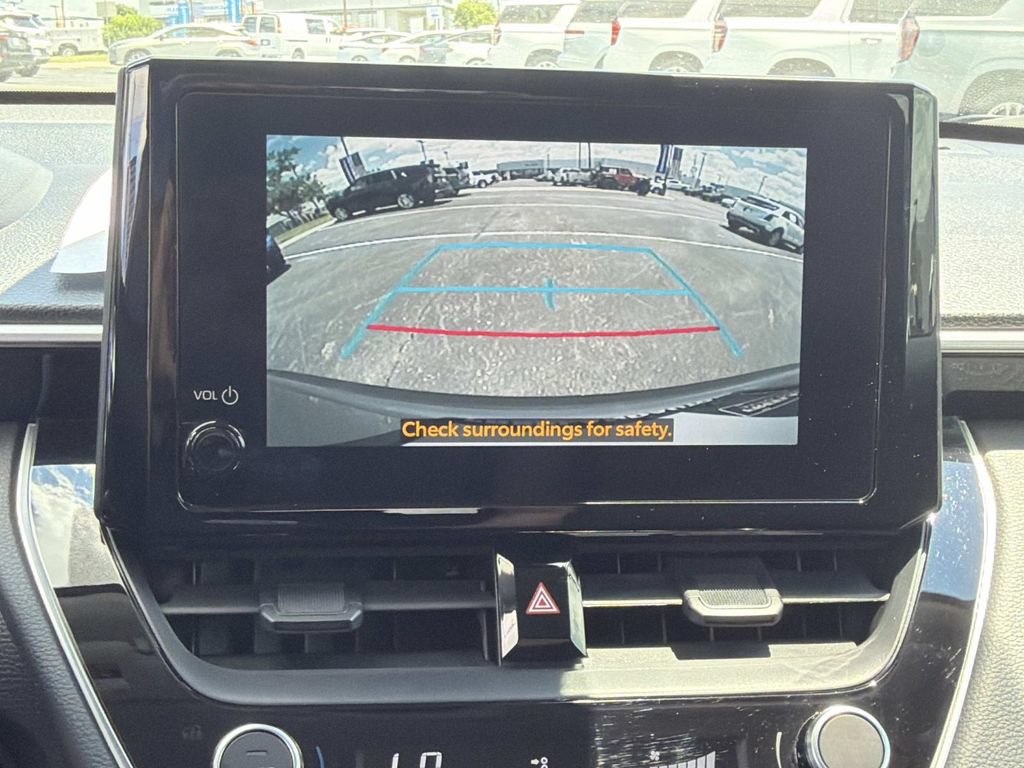 Used 2024 Toyota Corolla Cross LE FWD image 39