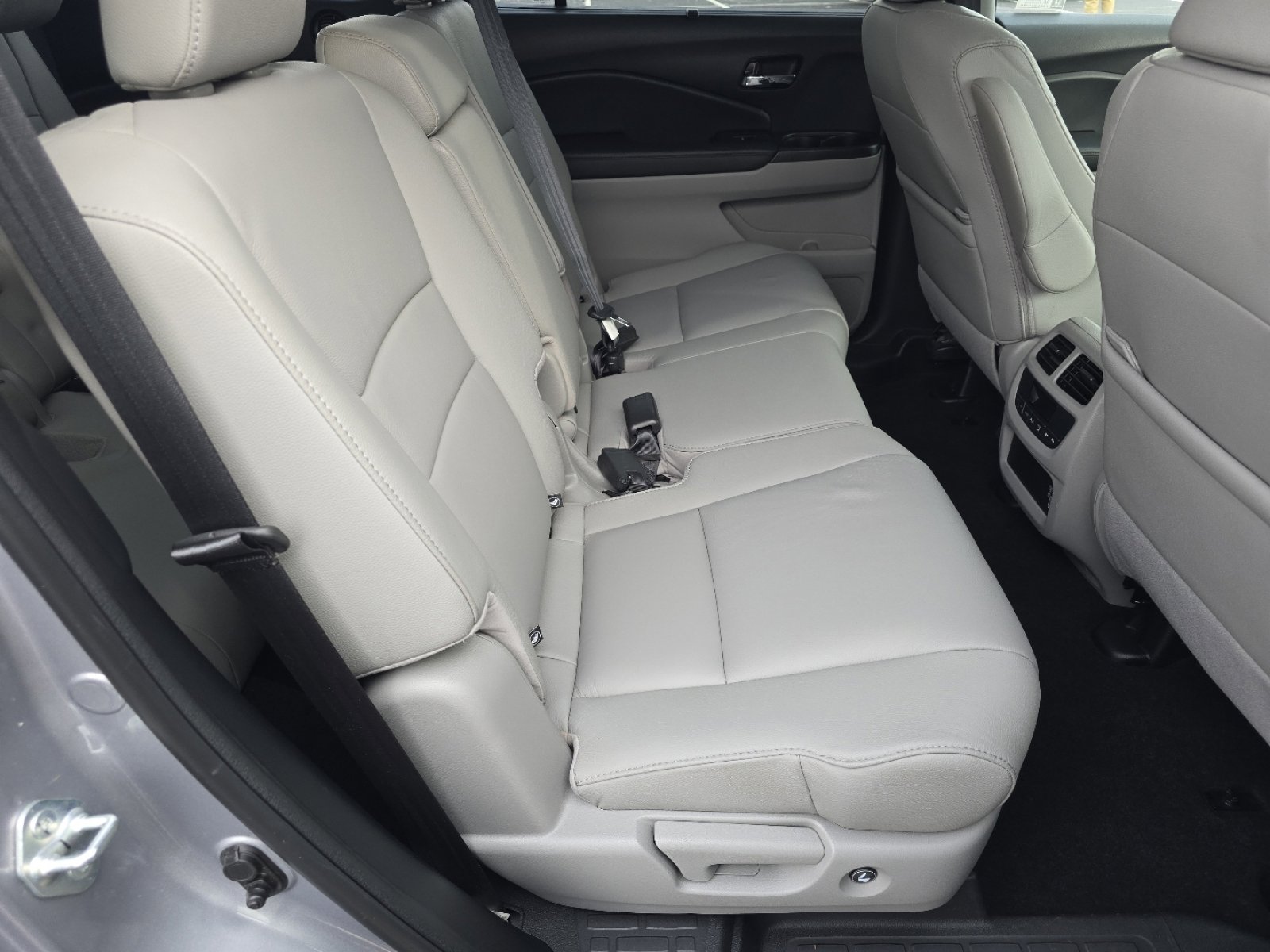 Certified 2022 Honda Pilot Special Edition image 22