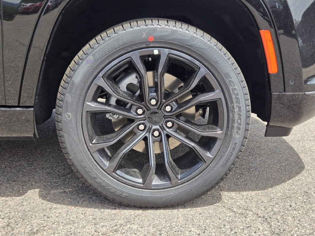 New 2026 Jeep Grand Wagoneer L Summit AWD/4WD image 7