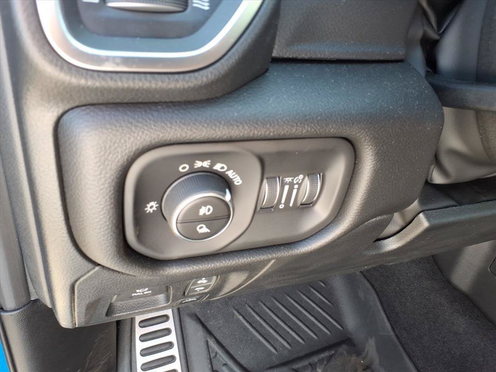 New 2026 RAM 1500 Big Horn AWD/4WD image 10