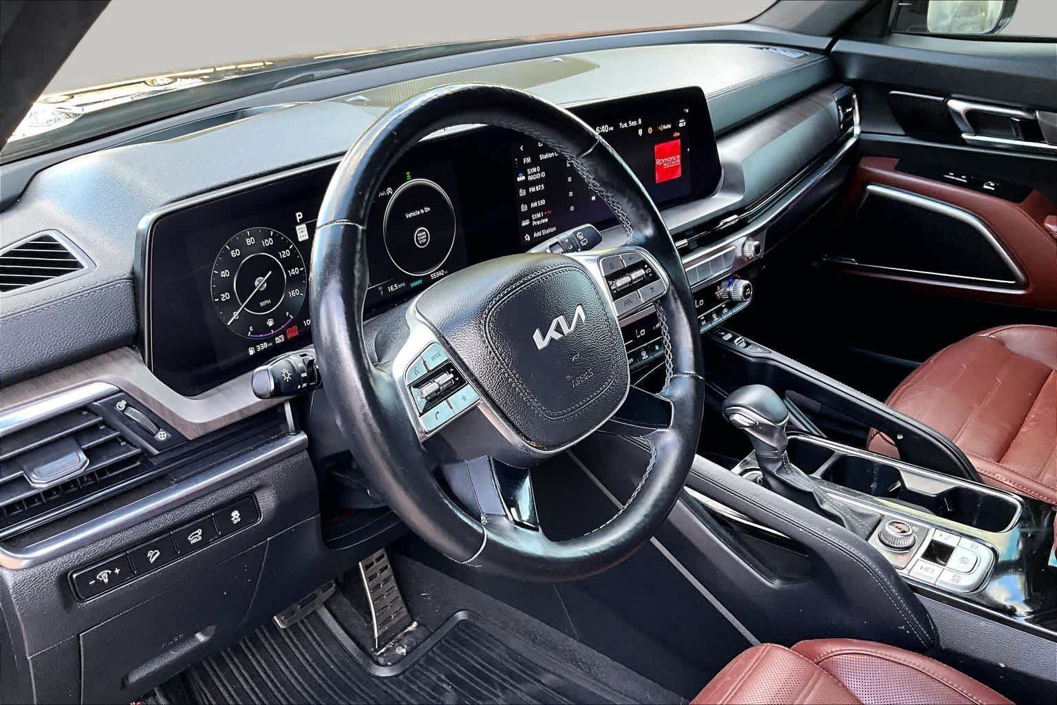 Used 2023 Kia Telluride SX Prestige AWD/4WD image 18