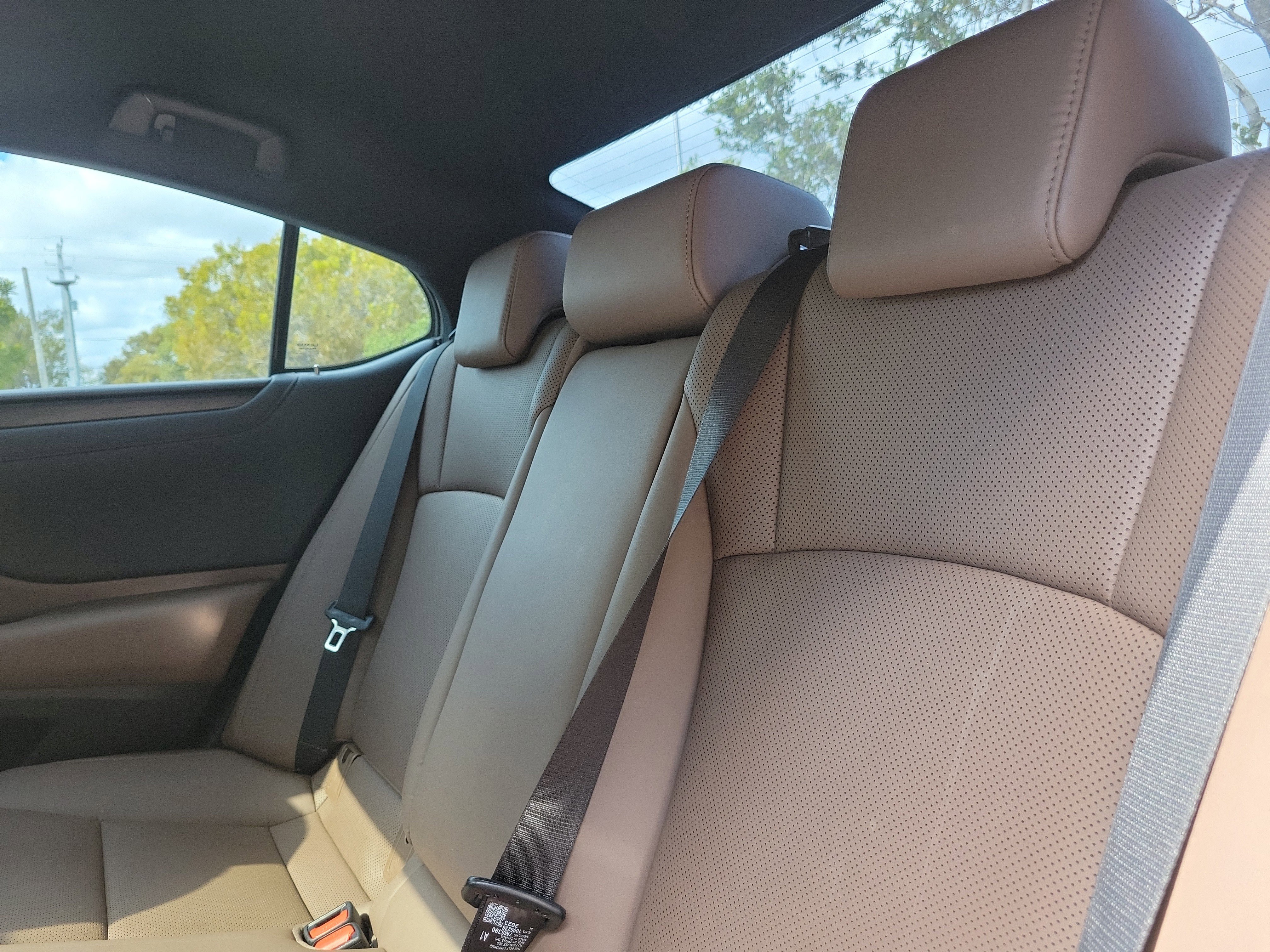 Certified 2023 Lexus ES 350 w/ Premium Package image 11