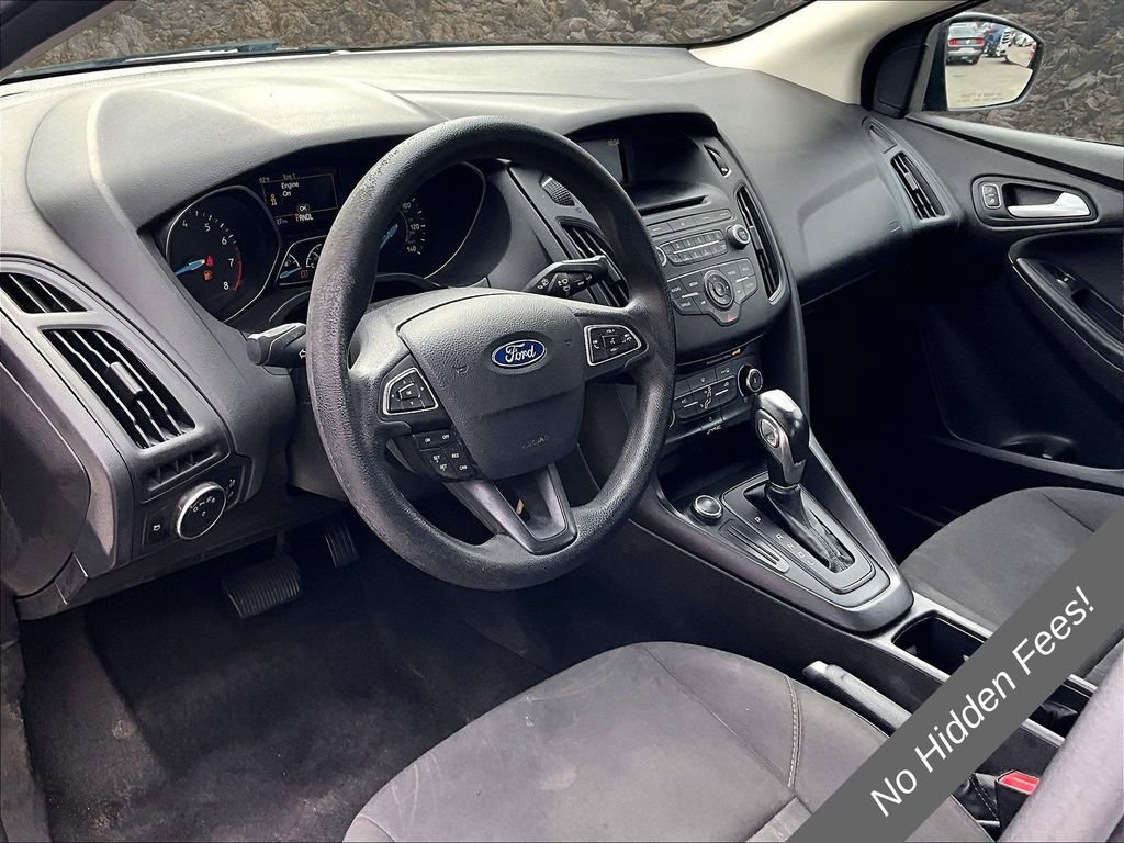 Used 2016 Ford Focus SE FWD image 12