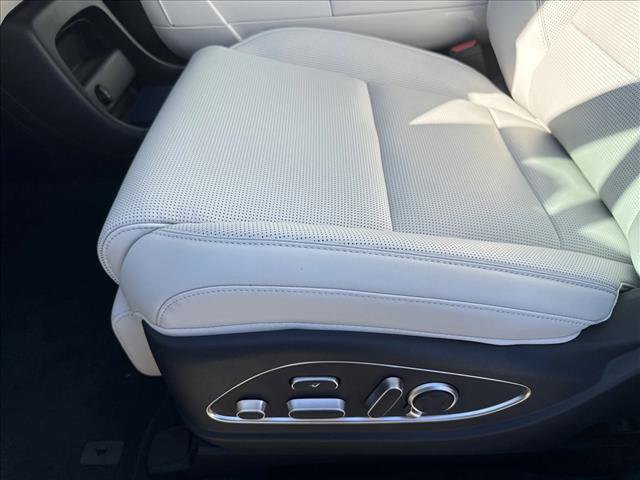 New 2026 Hyundai Palisade Calligraphy image 4