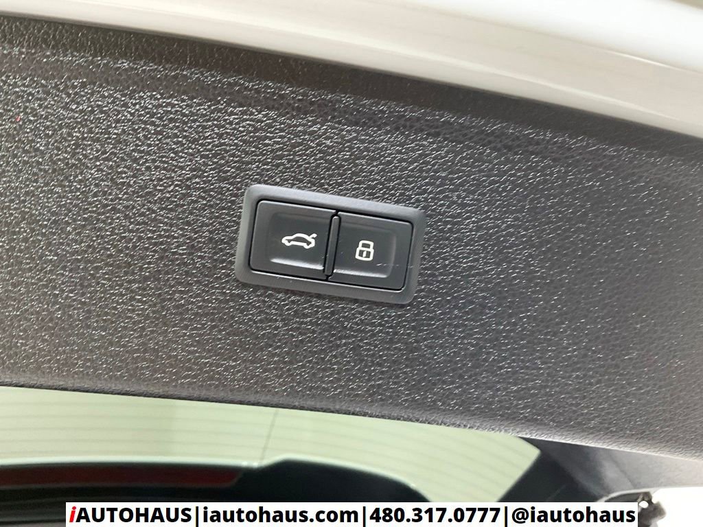 Used 2021 Audi SQ5 Premium Plus w/ Premium Plus Package AWD/4WD image 11