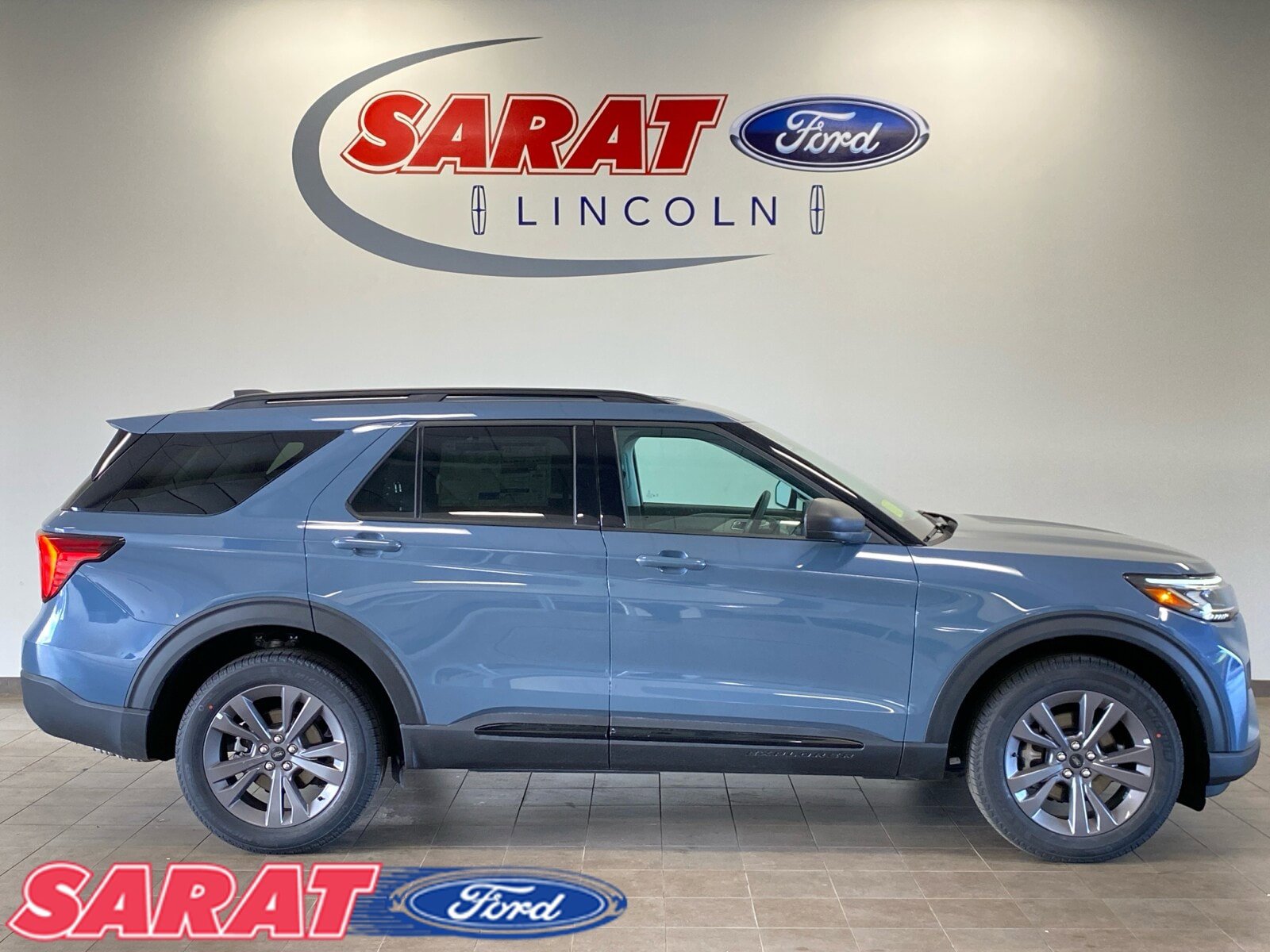 New 2026 Ford Explorer Active w/ Active Comfort Package