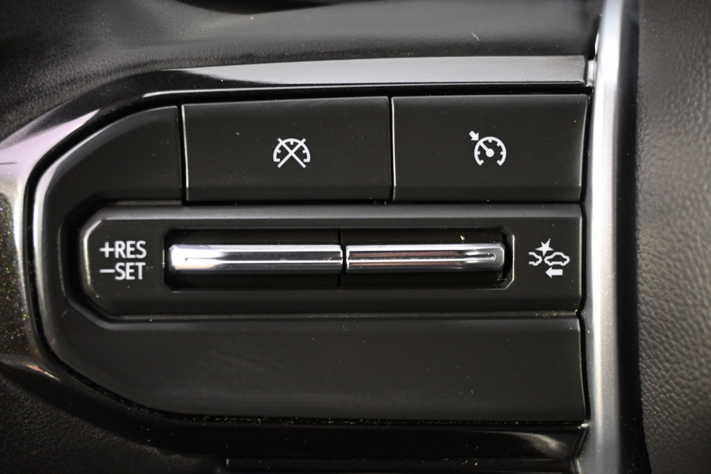 Used 2024 Chevrolet Colorado ZR2 w/ ZR2 Convenience Package III AWD/4WD image 37