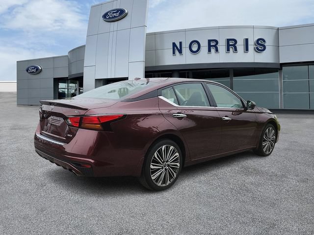 Used 2023 Nissan Altima 2.5 SL AWD/4WD image 4