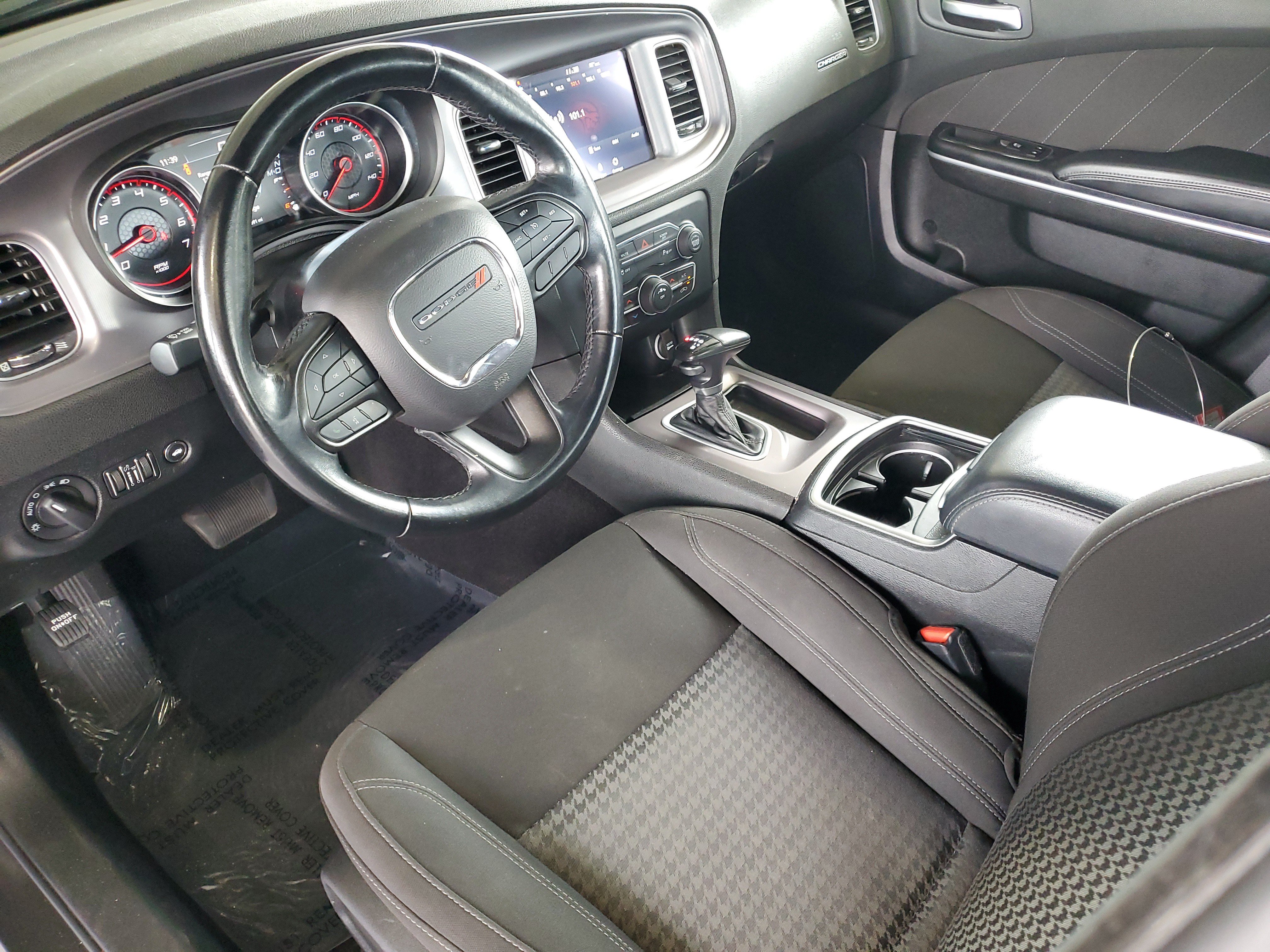 Certified 2023 Dodge Charger SXT RWD image 17