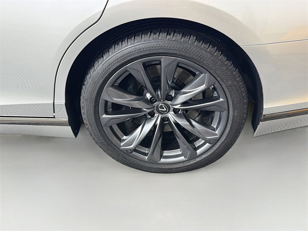 Used 2024 Lexus LS 500 F Sport image 33